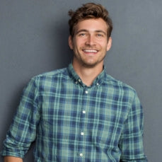 <em><strong>Miguel T. </strong></em>